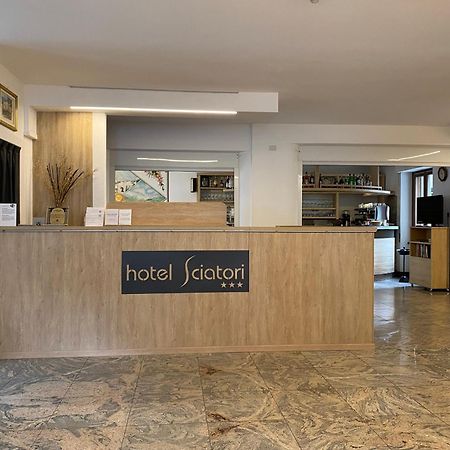Hotel Sciatori 3 Stelle Superior Temù Εξωτερικό φωτογραφία